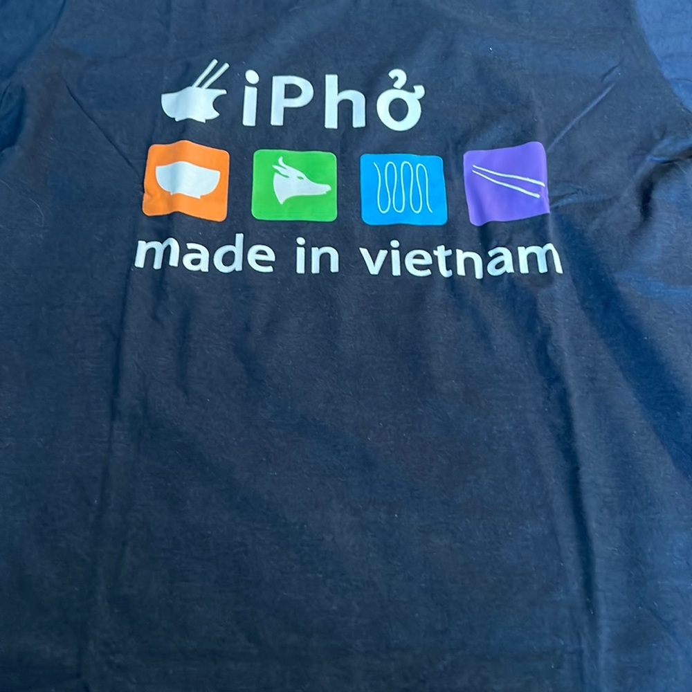IPho made in Vietnam print tshirt short sleeve color navy New no tags Medium - Picture 9 of 9